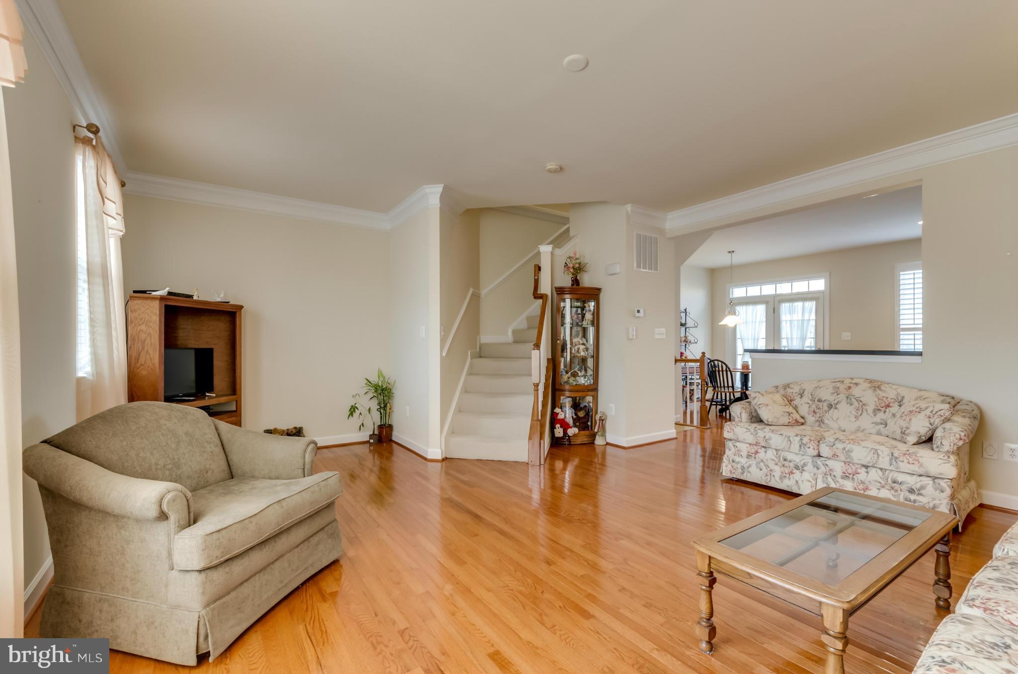 14 Streamside Place Falling Waters, WV 25419 - Photo 20 of 29 Living Room