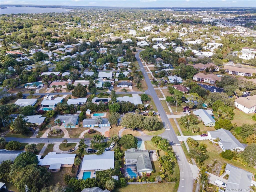 901 Northwest Terrace Road Stuart, FL 34994 - Photo 36 of 38 Gallery Image 36