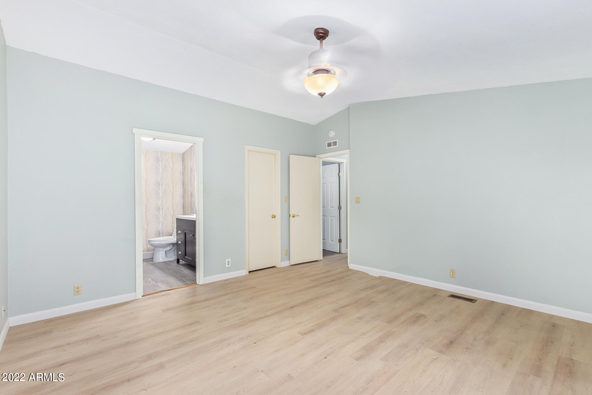 3901 East Pinnacle Peak Road, Unit 19 Phoenix, AZ 85050 - Photo 13 of 28 0019-16 - Pinnacle Peak