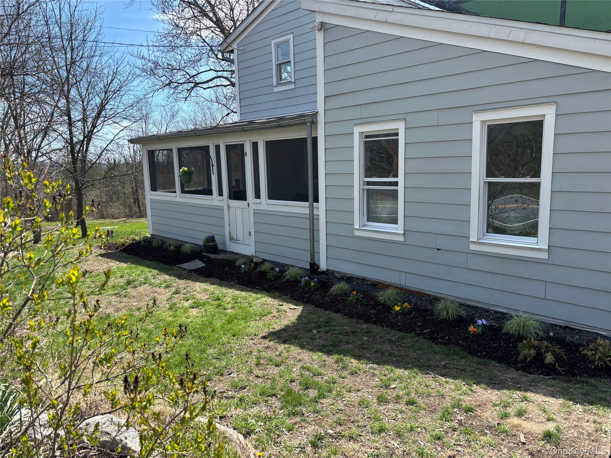 906 Albany Post Road New Paltz, NY 12561 - Photo 2 of 2