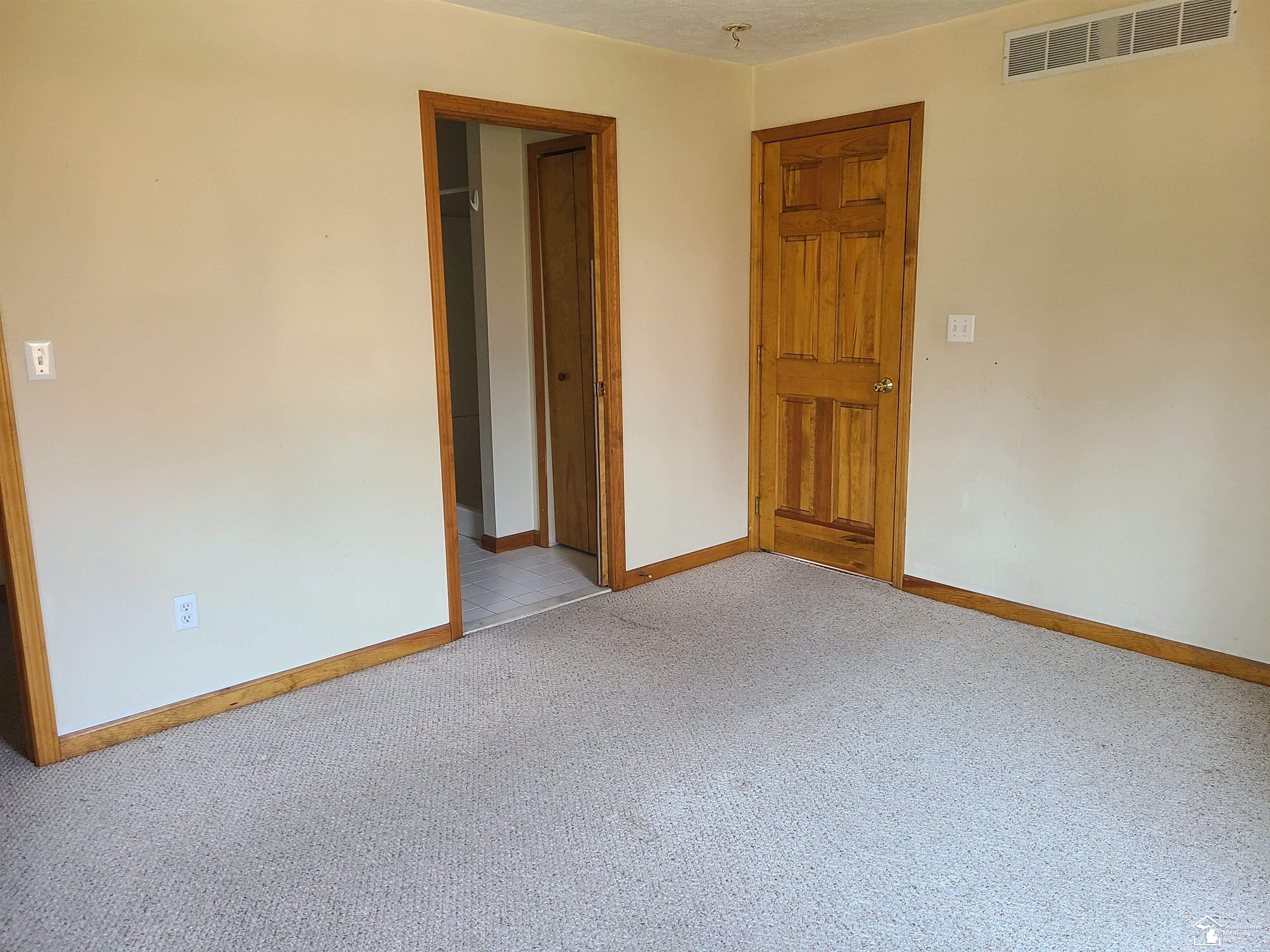 11581 Dixon Road Monroe, MI 48161 - Photo 35 of 41