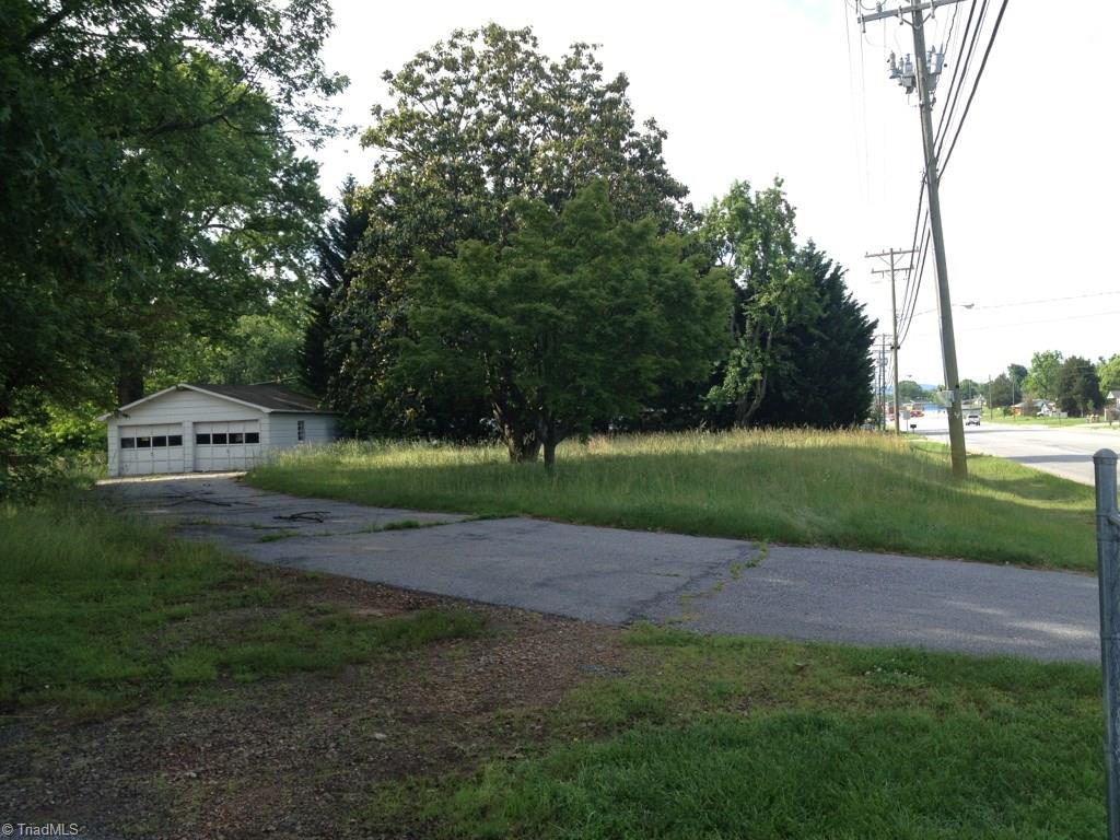 108 Sparta Road North Wilkesboro, NC 28659 - Photo 6 of 9