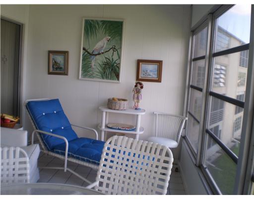 3031 Wolverton East, Unit 3031 Boca Raton, FL 33434 - Photo 8 of 12 Additional Photo