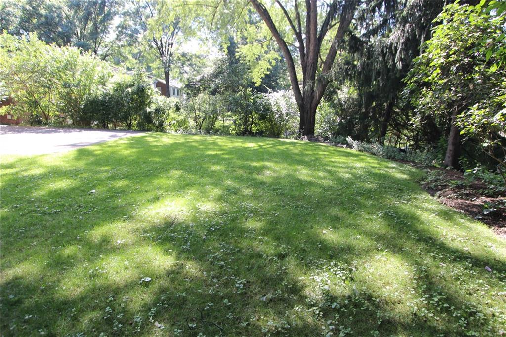 172 Boxfield Road Pittsburgh, PA 15241 - Photo 24 of 25 Gallery Image 24