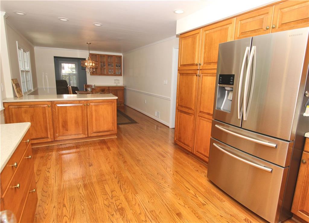 172 Boxfield Road Pittsburgh, PA 15241 - Photo 5 of 25 Gallery Image 5