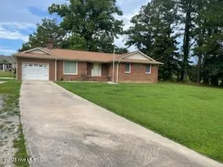 $210,000 | 56 Hilltop Drive, Washington, NC 27889