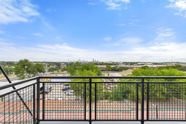 $2,795 | 4315 South Congress Avenue, Unit 532, Austin, TX 78745