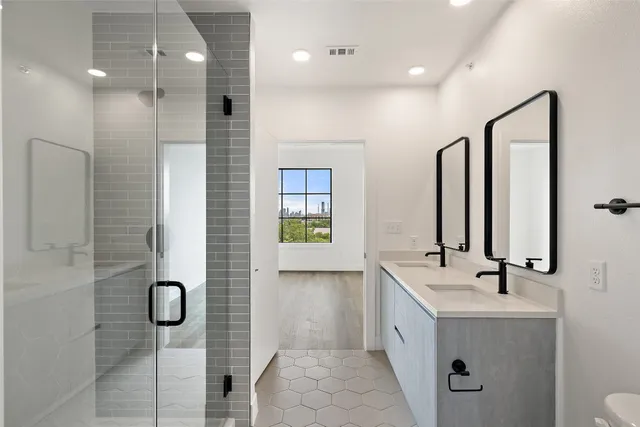 $2,795 | 4315 South Congress Avenue, Unit 532, Austin, TX 78745