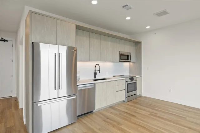 $2,795 | 4315 South Congress Avenue, Unit 532, Austin, TX 78745