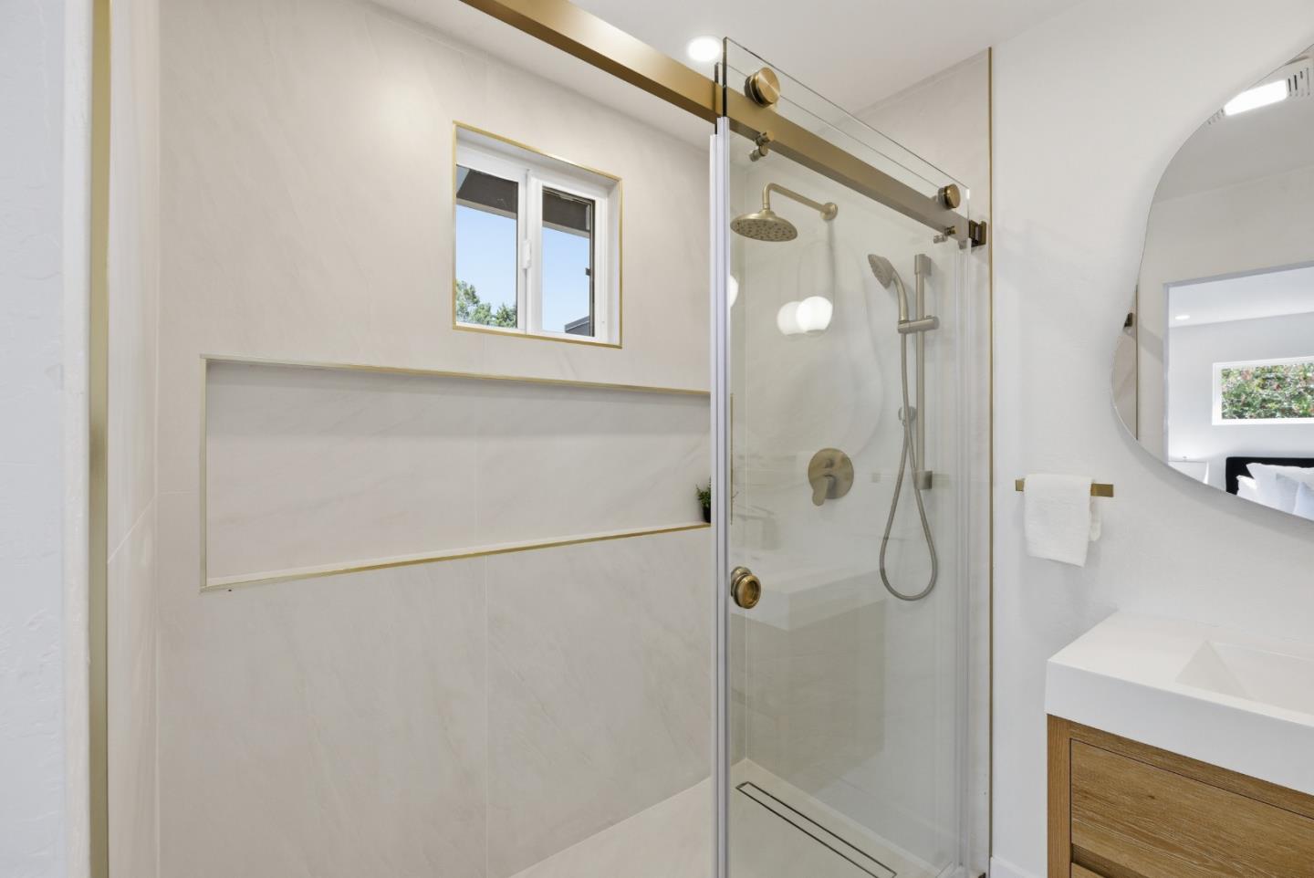 511 Cedar Street Aptos, CA 95003 - Photo 23 of 43