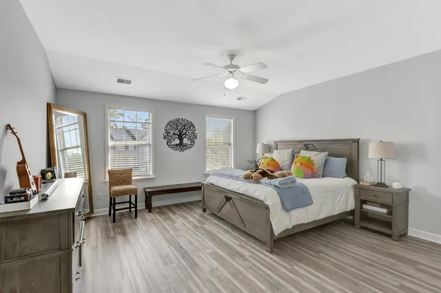 $5,250 | 147 Palm Cove Way, Mount Pleasant, SC 29466