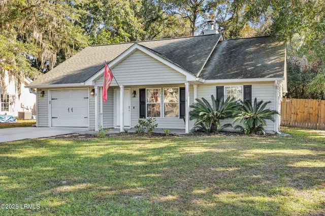 $360,000 | 9 Spanish Moss Drive, Beaufort, SC 29907