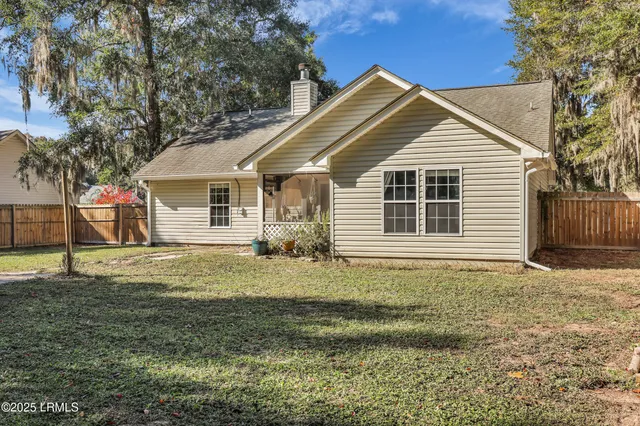$360,000 | 9 Spanish Moss Drive, Beaufort, SC 29907