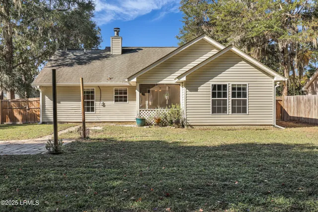 $360,000 | 9 Spanish Moss Drive, Beaufort, SC 29907