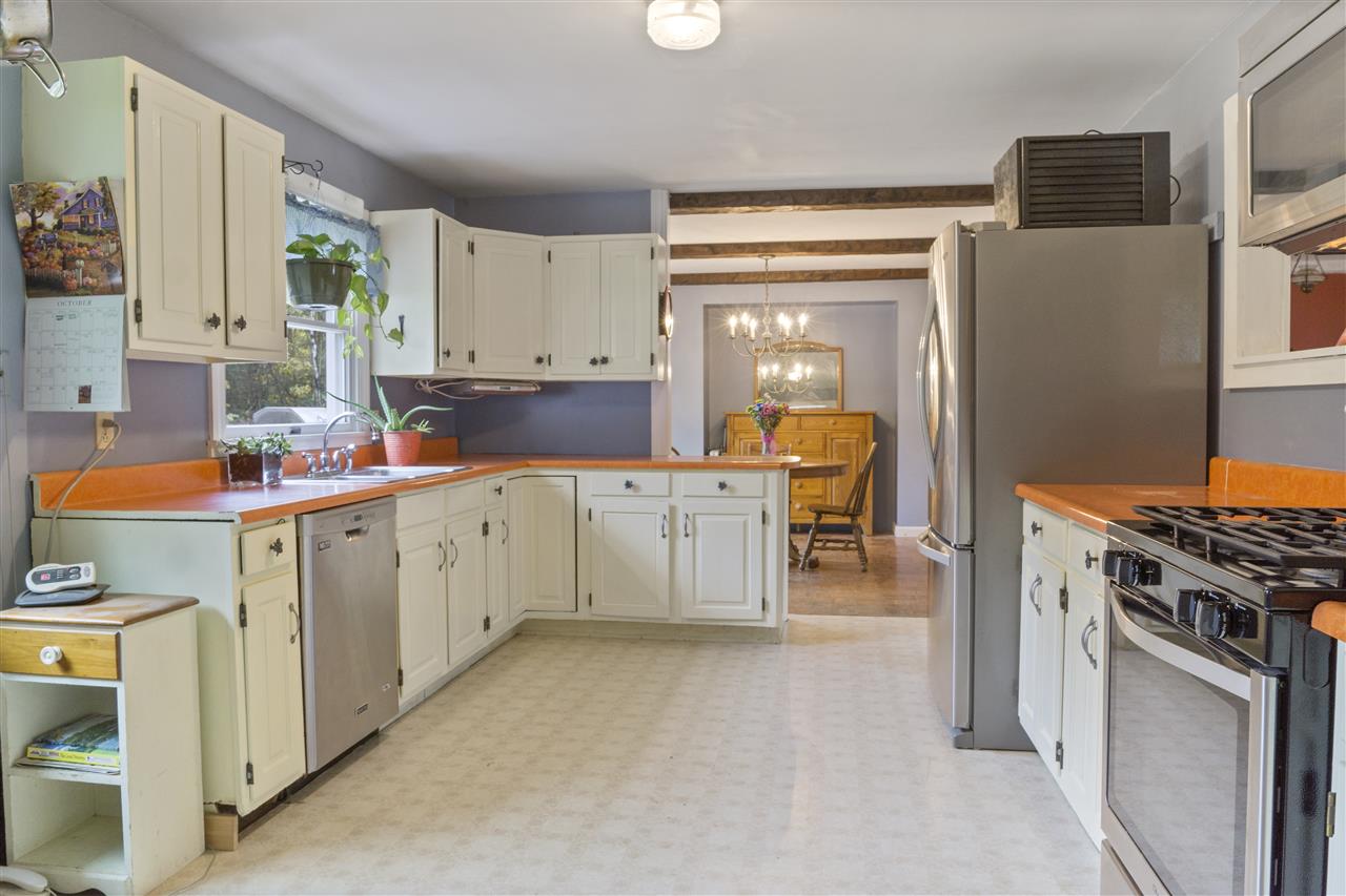 47 Bradford Road Sunapee, NH 03782 - Photo 12 of 34 Gallery Image 12