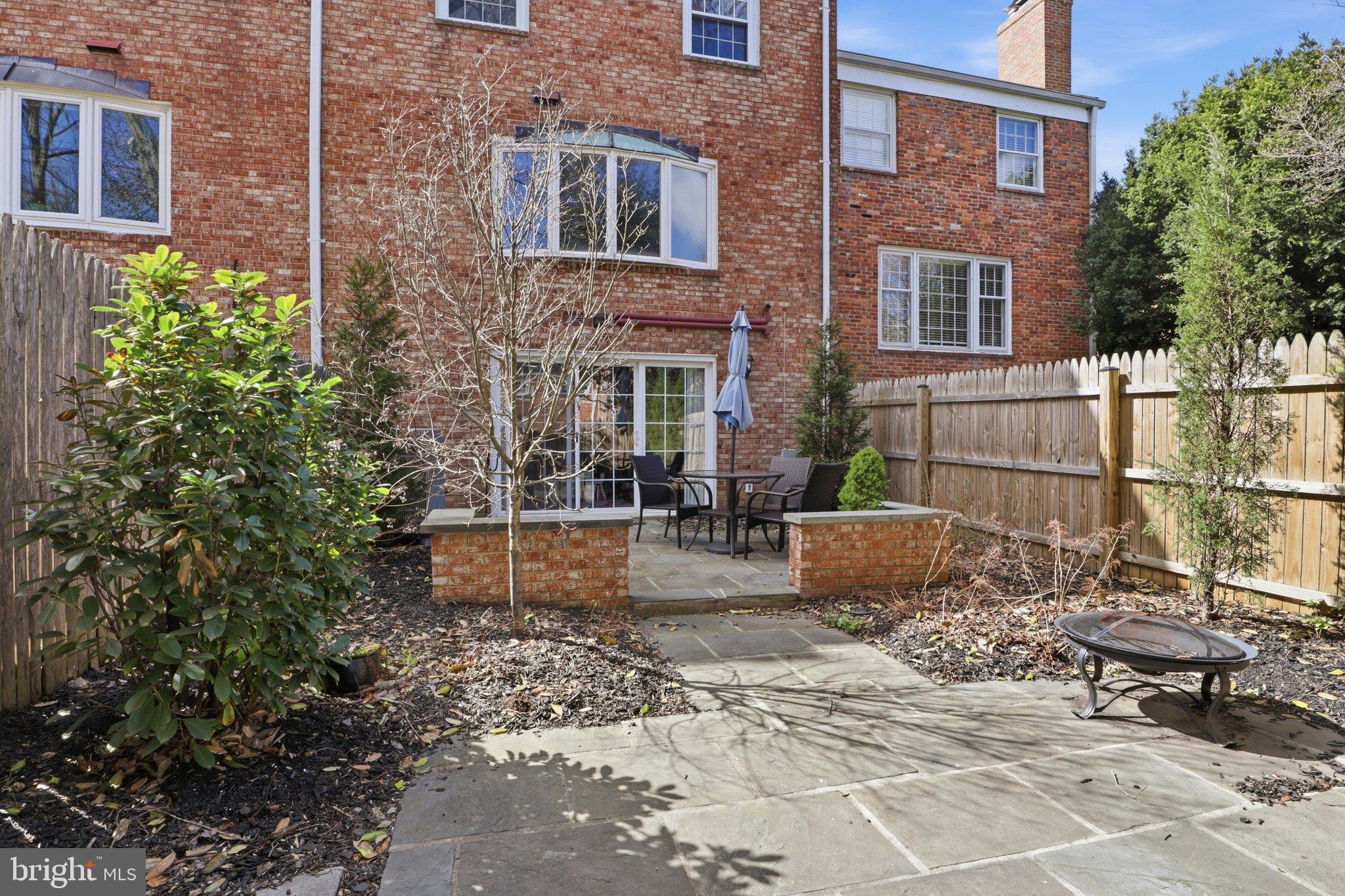 1151 Randolph Road McLean, VA 22101 - Photo 24 of 34 Gallery Image 24