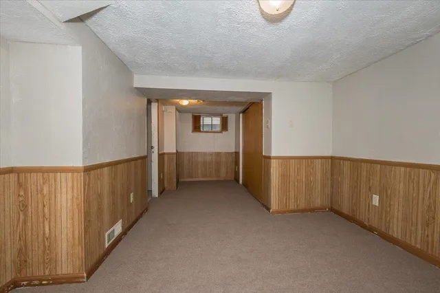 $195,000 | 2004 Lamborn Avenue, Superior, WI 54880