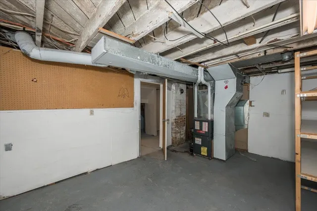 $195,000 | 2004 Lamborn Avenue, Superior, WI 54880