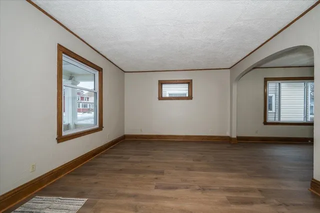 $195,000 | 2004 Lamborn Avenue, Superior, WI 54880