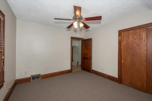 $195,000 | 2004 Lamborn Avenue, Superior, WI 54880