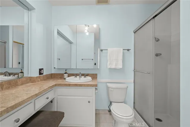 $749,000 | 5017 Cartwright Avenue, Unit 3, North Hollywood, CA 91601