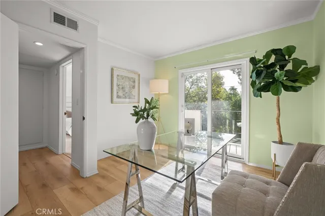 $749,000 | 5017 Cartwright Avenue, Unit 3, North Hollywood, CA 91601