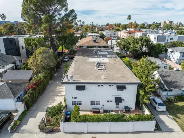 $749,000 | 5017 Cartwright Avenue, Unit 3, North Hollywood, CA 91601