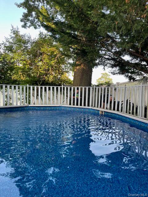 41 South 4th Street Locust Valley, NY 11560 - Photo 38 of 39 View of swimming pool