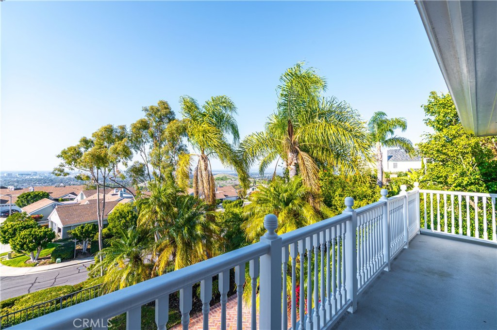 5 Sunpeak Irvine, CA 92603 - Photo 32 of 42 a view of a garden