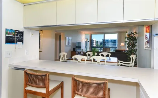 $11,000 | 1125 Gulf Of Mexico Drive, Unit 403, Longboat Key, FL 34228