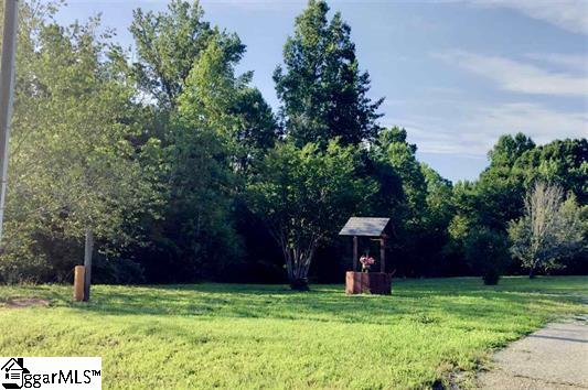 790 Browning Road Enoree, SC 29335 - Photo 2 of 23