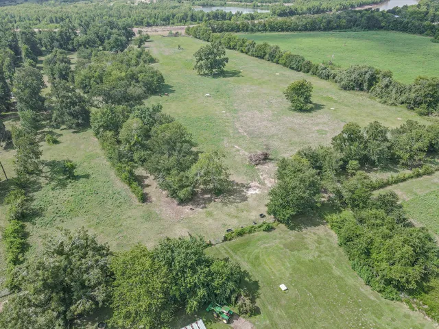 $750,000 | 0 Buckskin Road, Wallis, TX 77485