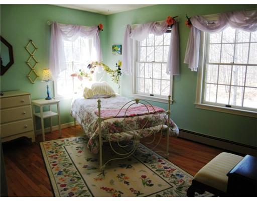 2 Roos Hill Road Freeport, ME 04032 - Photo 15 of 25 Bedroom.
