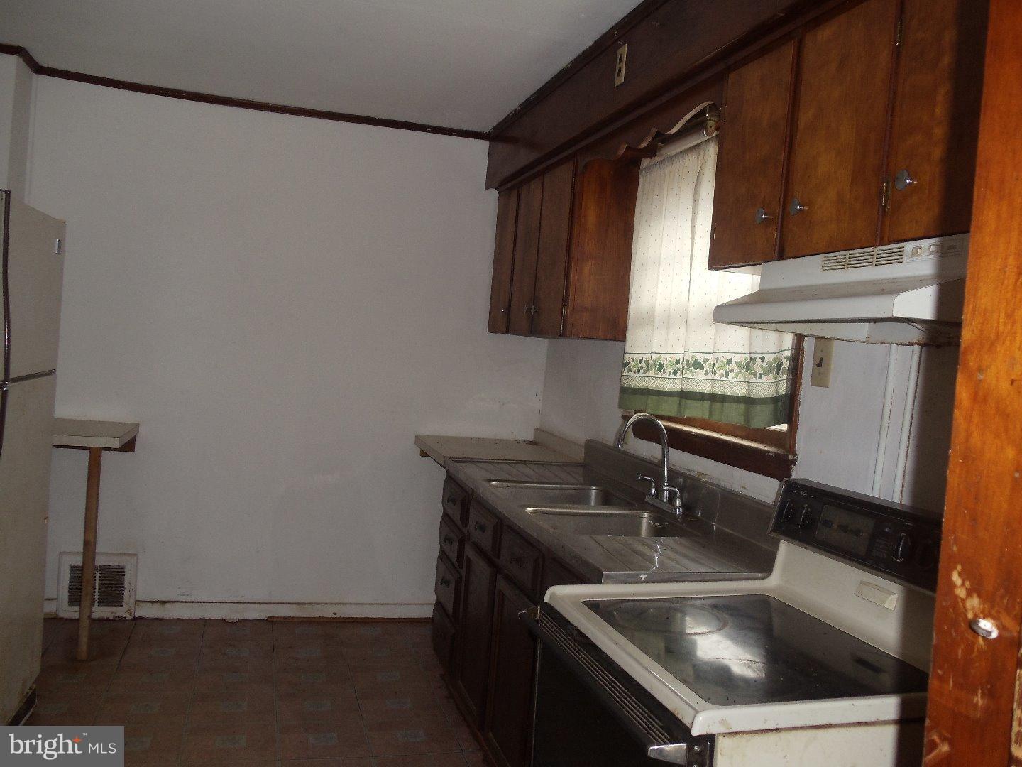 1147 Centerton Road Pittsgrove, NJ 08318 - Photo 8 of 11