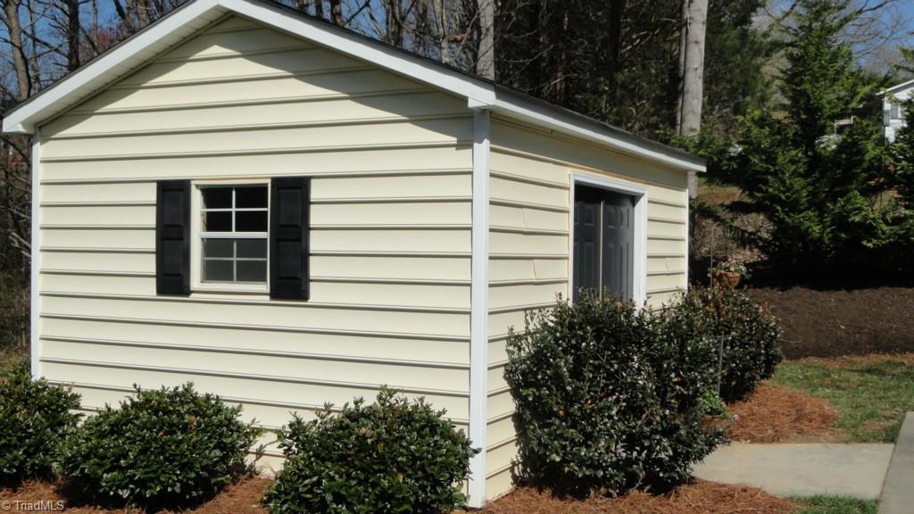 165 Johnson Ridge Road Elkin, NC 28621 - Photo 23 of 25 Gallery Image 23