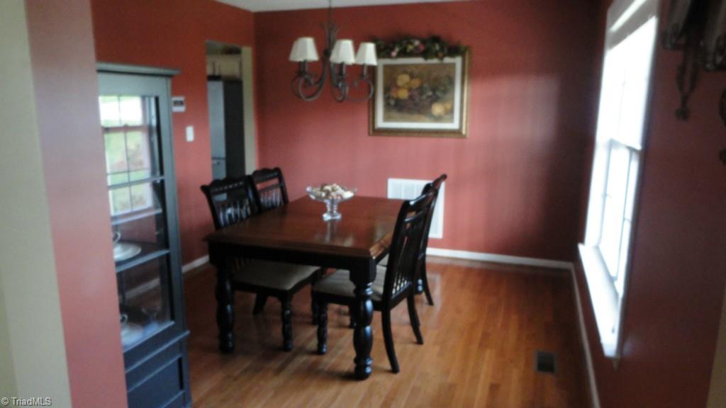 165 Johnson Ridge Road Elkin, NC 28621 - Photo 7 of 25 Gallery Image 7