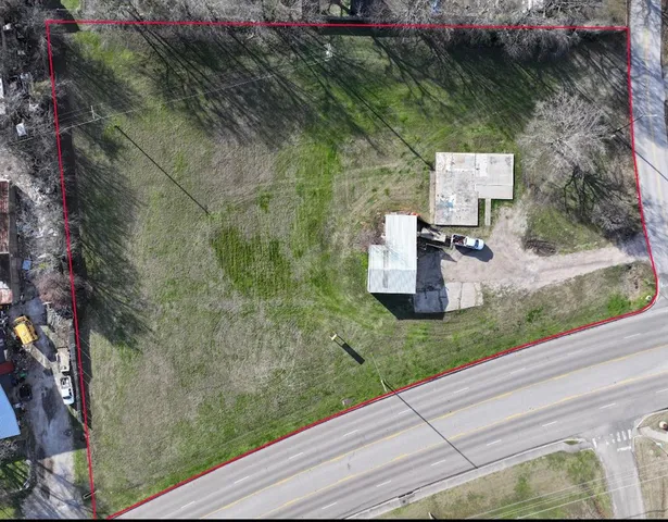 $735,000 | 501 Centerpoint Lane, Greenville, TX 75402