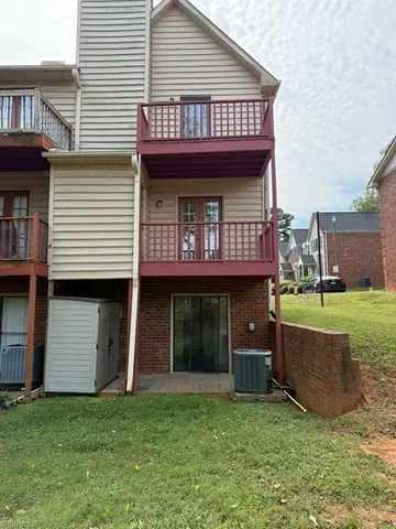 $2,000 | 327 Mar-Don Hills Court, Winston-Salem, NC 27104
