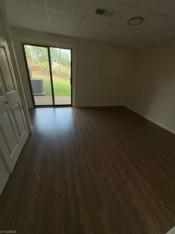 $2,000 | 327 Mar-Don Hills Court, Winston-Salem, NC 27104