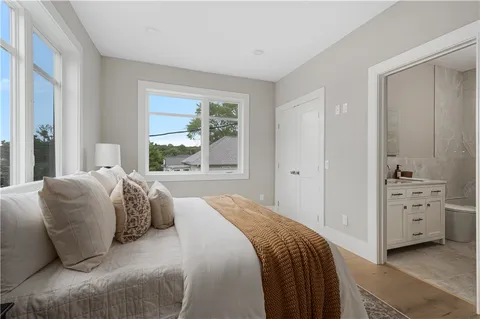 $1,395,000 | 43 12th Street, Unit B, Providence, RI 02906