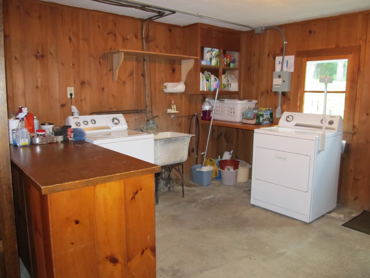 41 Albany Road West Stockbridge, MA 01266 - Photo 19 of 30 Laundry Area
