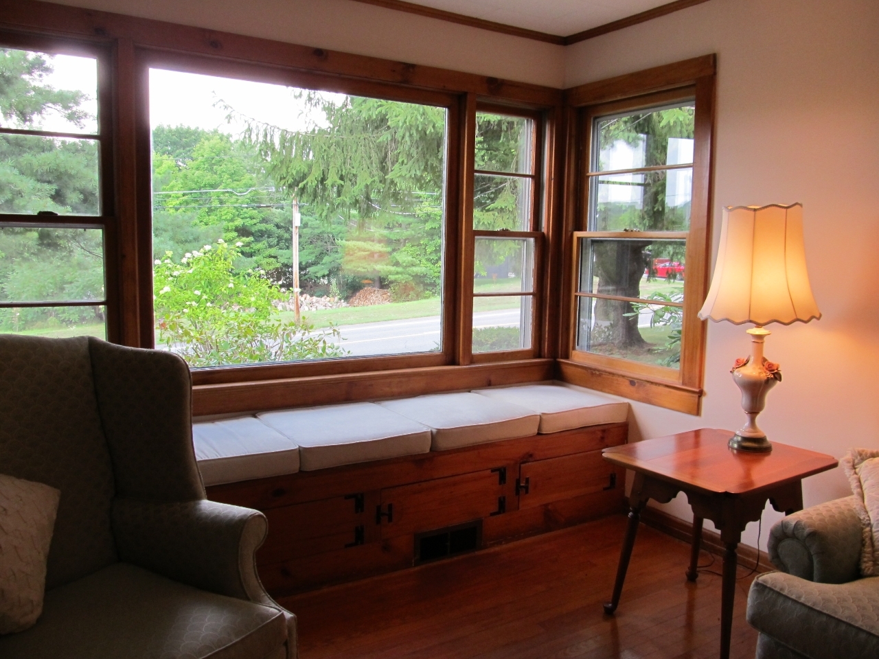 41 Albany Road West Stockbridge, MA 01266 - Photo 4 of 30 Have a Window Seat!