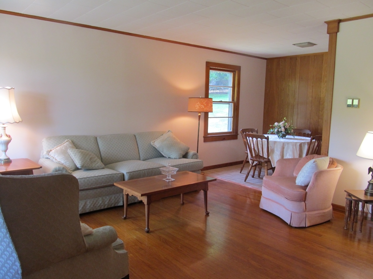 41 Albany Road West Stockbridge, MA 01266 - Photo 8 of 30 Living Room View 2