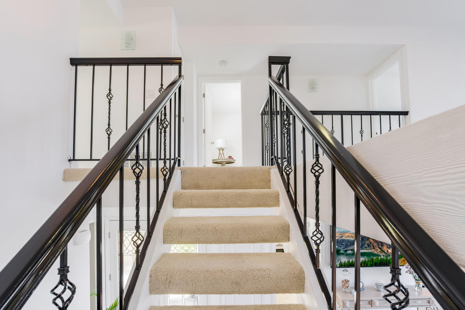 4561 Costa De Oro Oxnard, CA 93035 - Photo 19 of 36 4561 Costa De Oro Oxnard CA-large-021-00