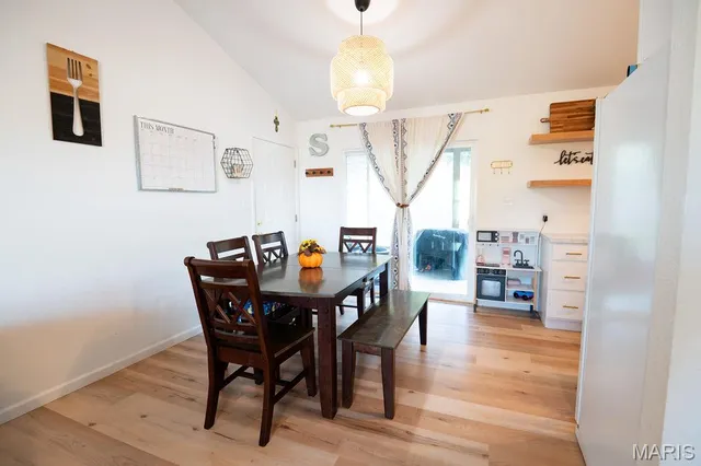 $294,500 | 363 Moss Lane, Farmington, MO 63640