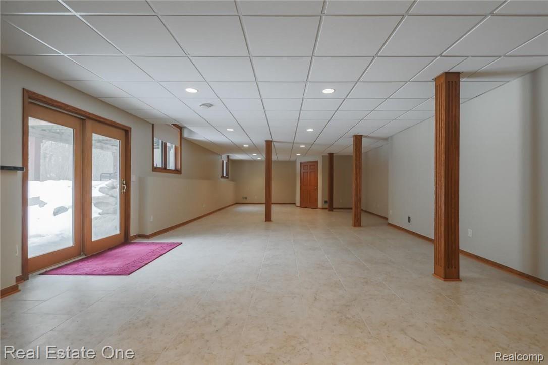 322 North Tipsico Lake Road Highland, MI 48357 - Photo 37 of 49 37-Tipsico.jpg