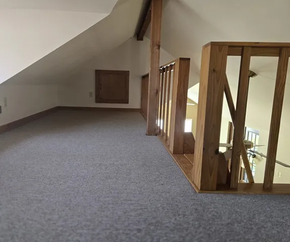 $1,200 | 108 F Street, Kerrville, TX 78028