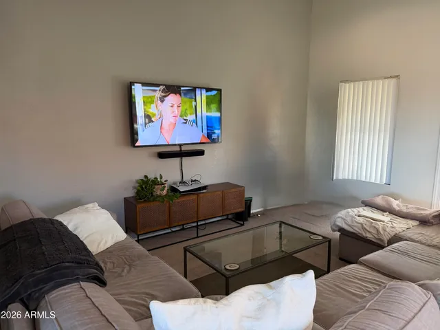 $2,600 | 9722 South Darrow Drive, Tempe, AZ 85284