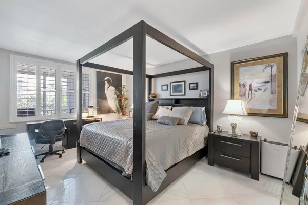 $635,000 | 3212 South Ocean Boulevard, Unit 606A, Highland Beach, FL 33487