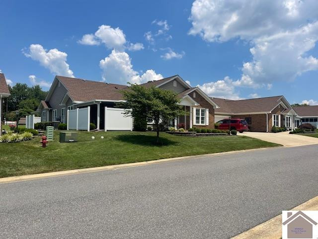 417 Villa Ridge Drive Paducah, KY 42003 - Photo 1 of 17 Photo 1